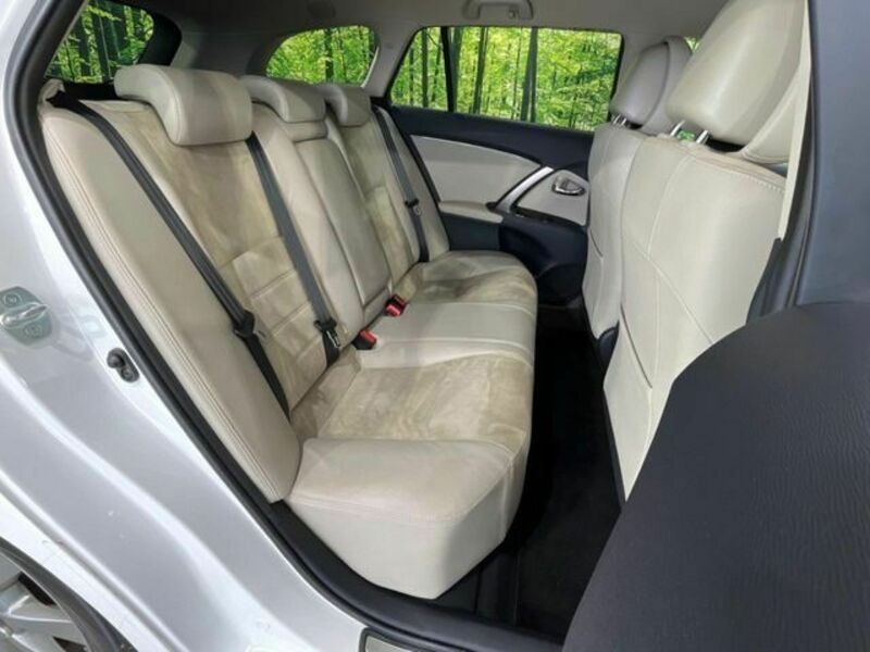AVENSIS WAGON