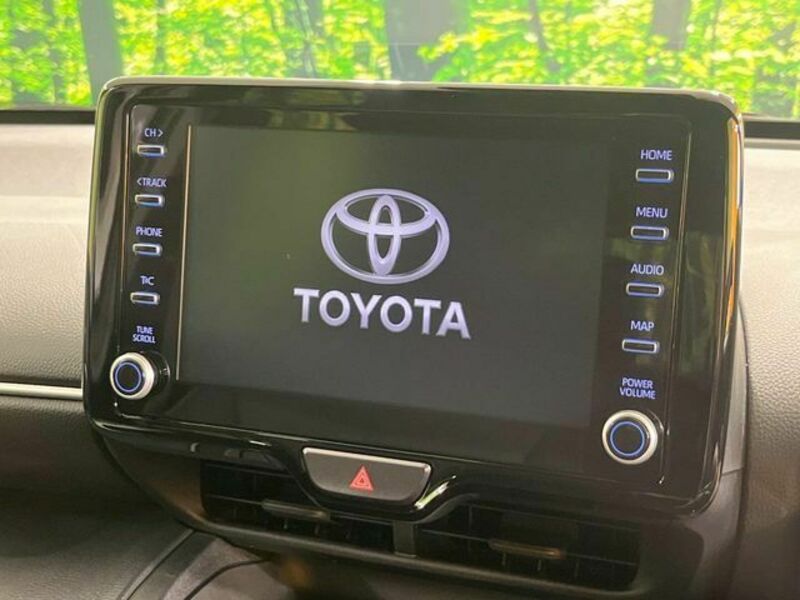 YARIS CROSS