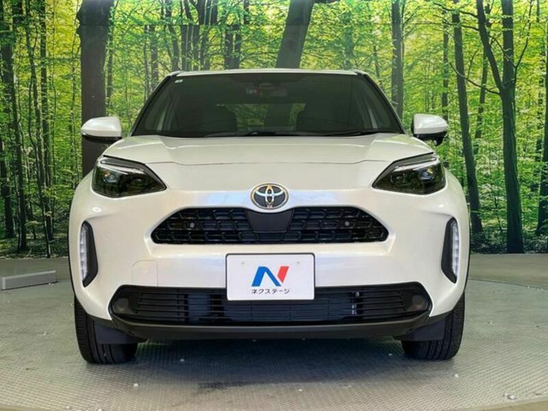 YARIS CROSS