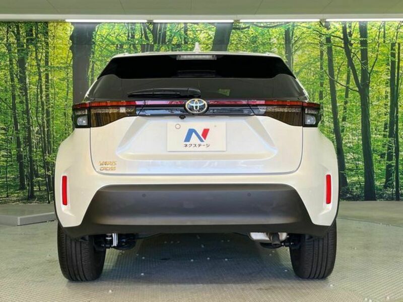YARIS CROSS