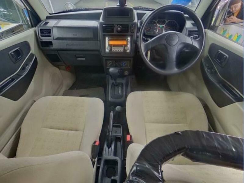 PAJERO MINI