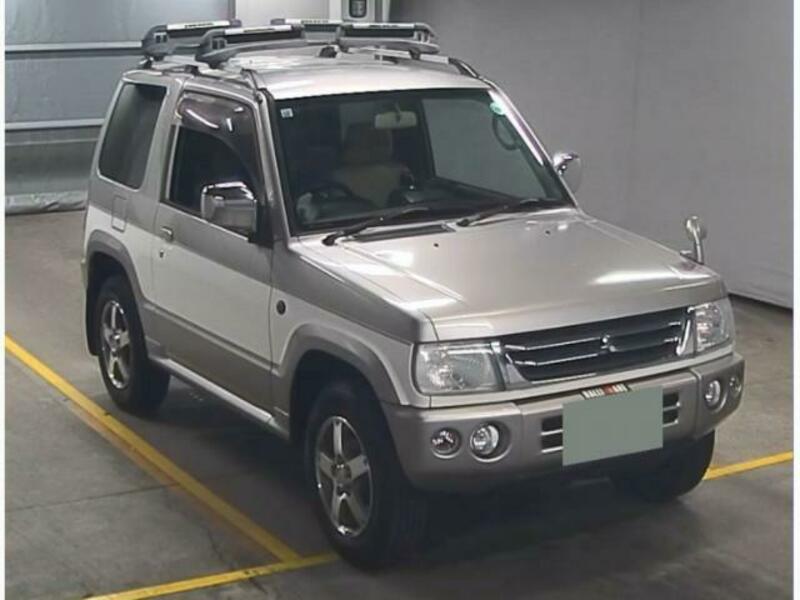 MITSUBISHI PAJERO MINI