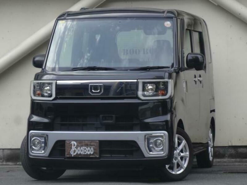 DAIHATSU WAKE