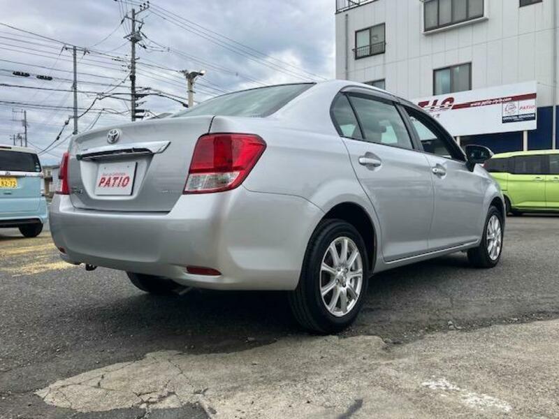 COROLLA AXIO