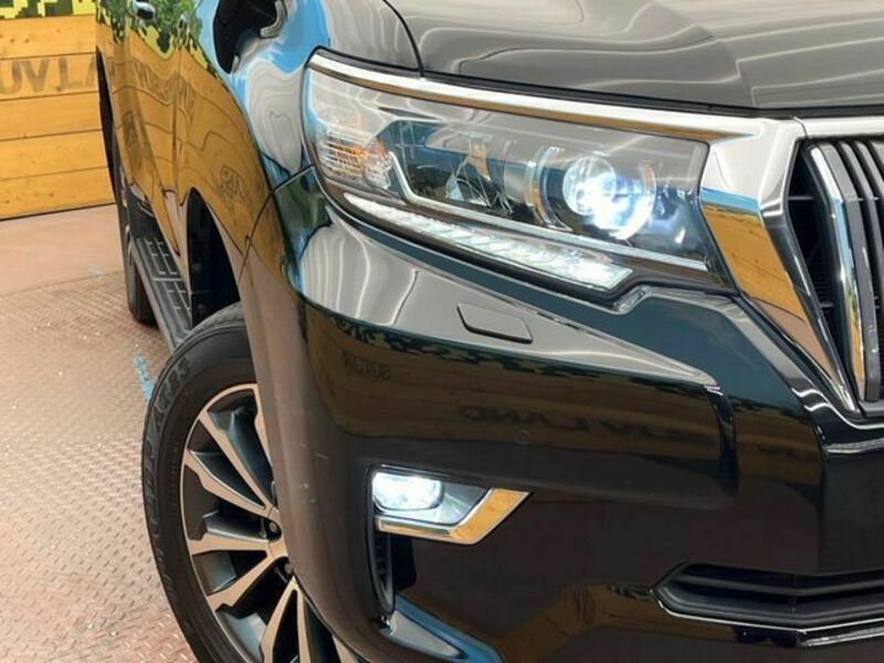 LAND CRUISER PRADO-11