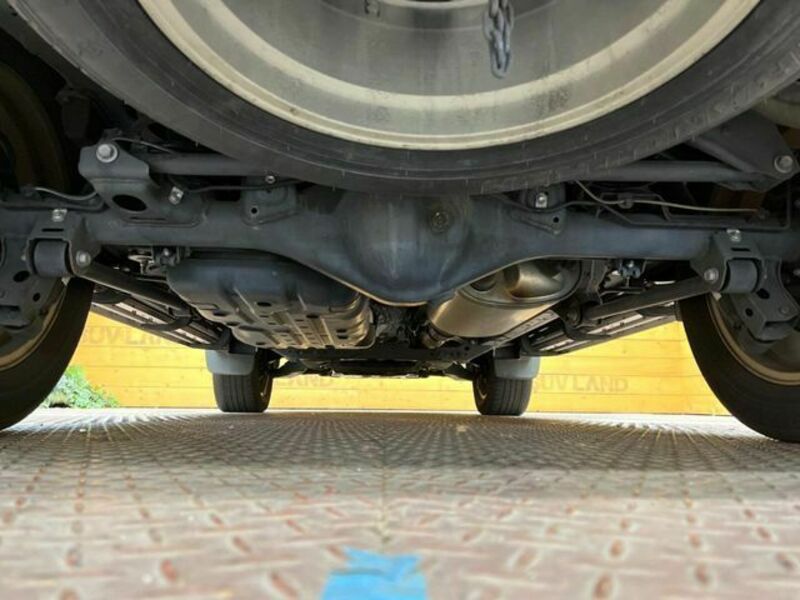 LAND CRUISER PRADO-18
