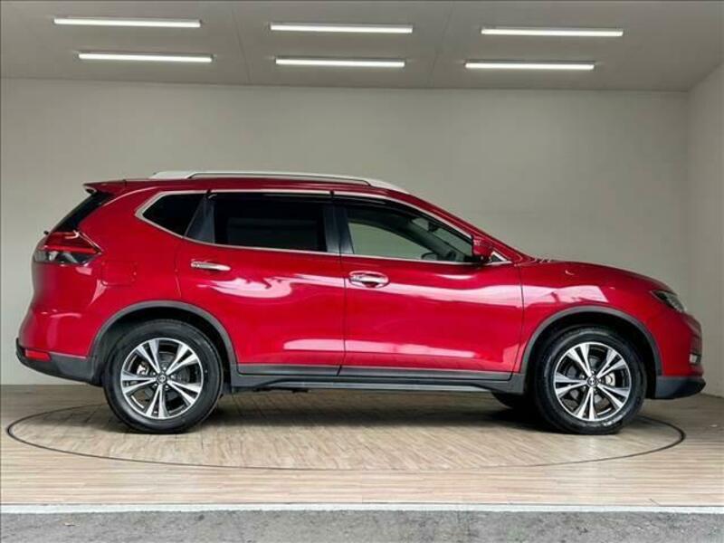 X-TRAIL-14
