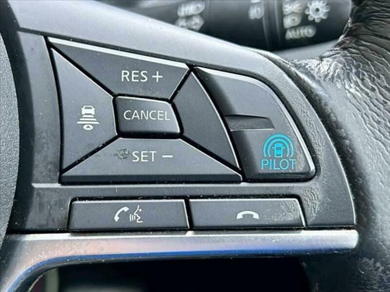 X-TRAIL-3