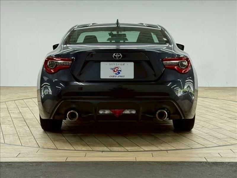 86