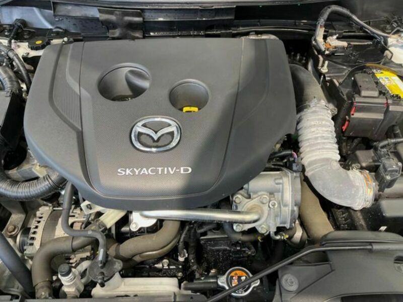MAZDA2