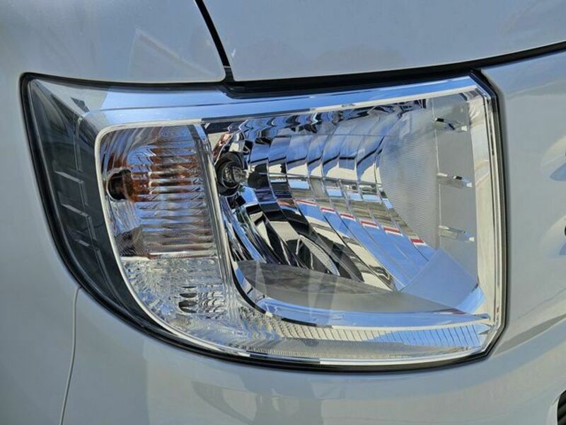 N-VAN