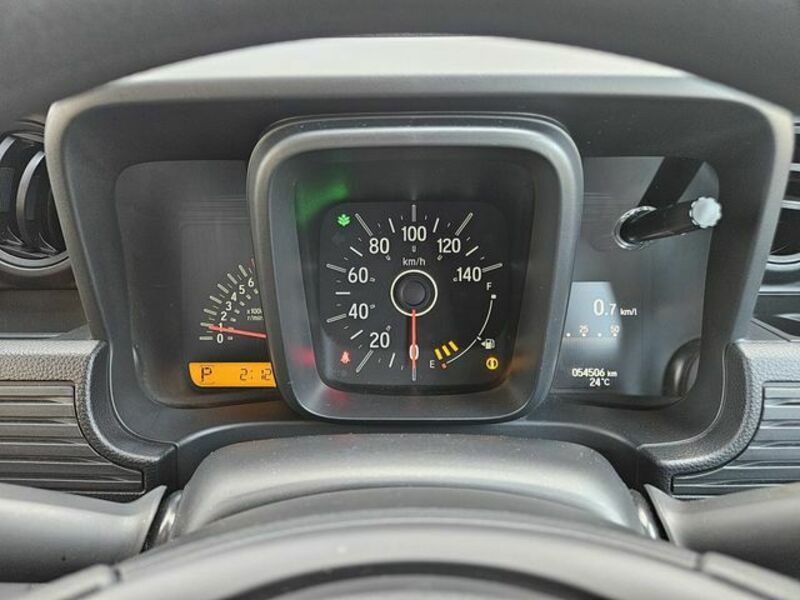 N-VAN