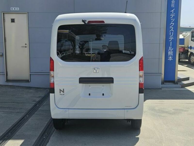 N-VAN