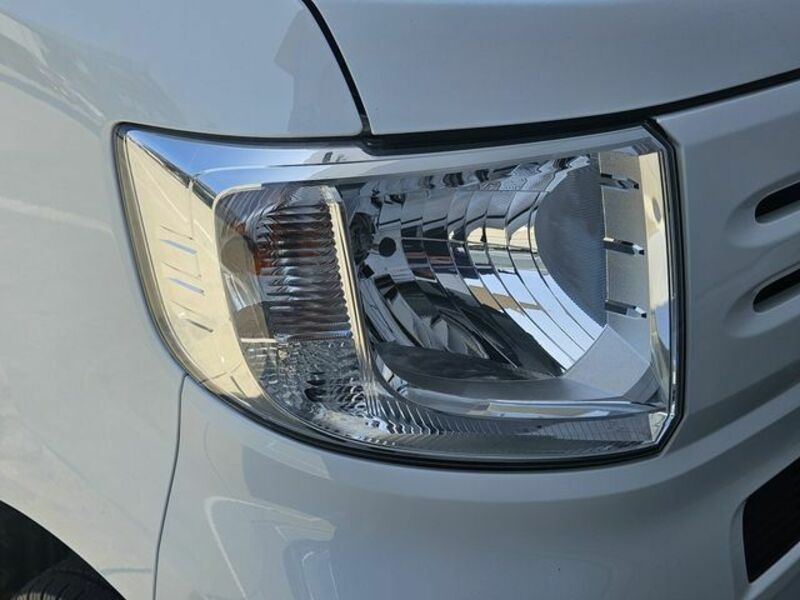 N-VAN