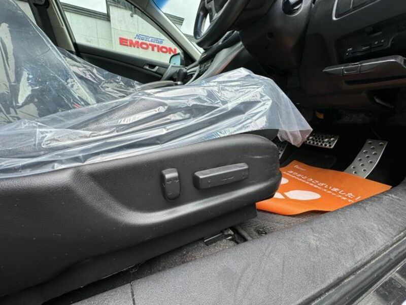ACCORD TOURER-23