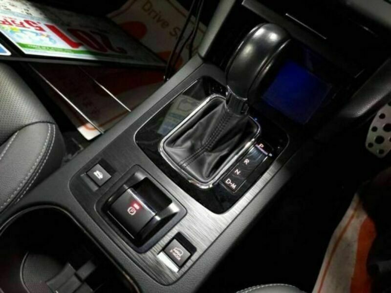 LEGACY OUTBACK