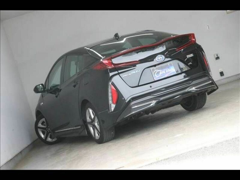 PRIUS PHV