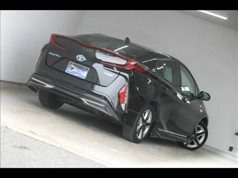 PRIUS PHV