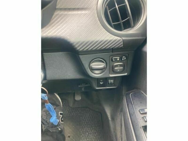 COROLLA FIELDER-15