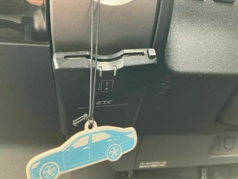 PRIUS-24
