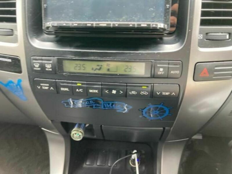 LAND CRUISER PRADO-19