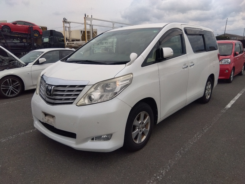 TOYOTA ALPHARD