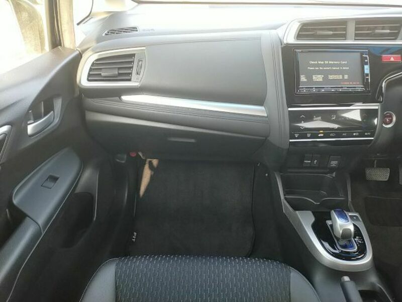FIT HYBRID