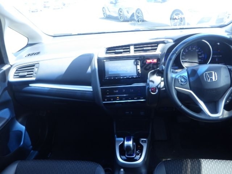 FIT HYBRID