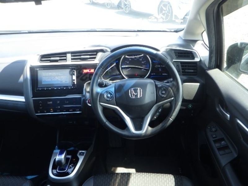FIT HYBRID