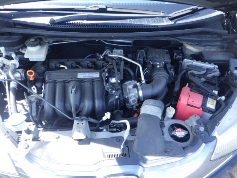 FIT HYBRID
