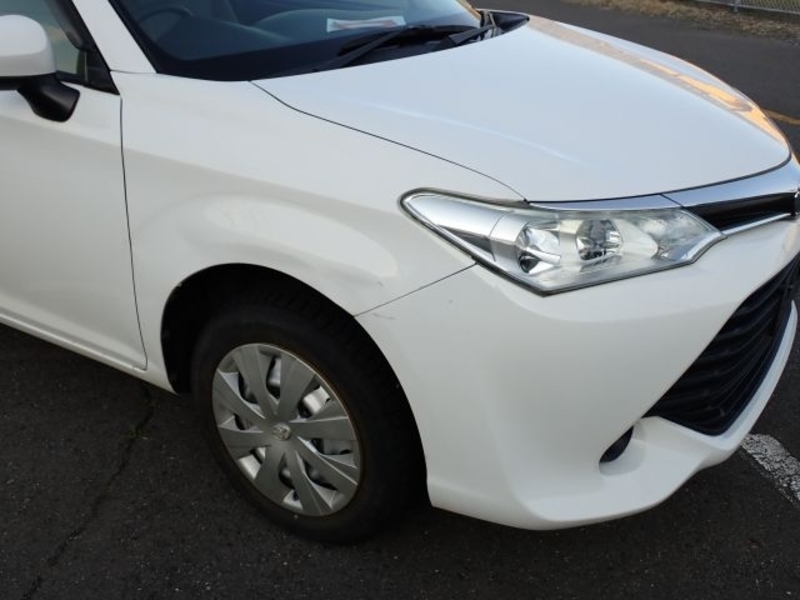 COROLLA AXIO