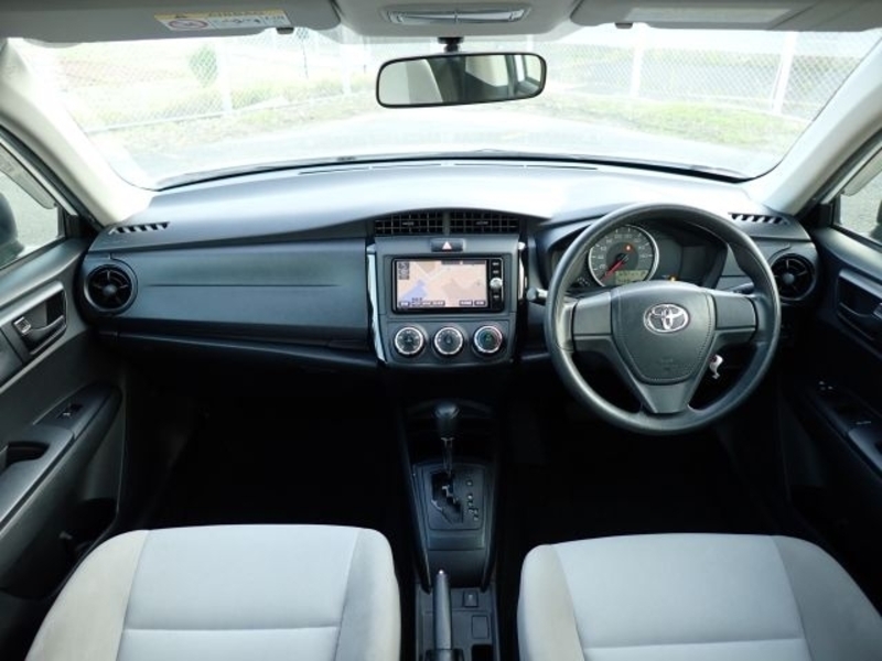 COROLLA AXIO