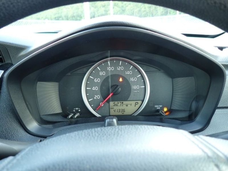 COROLLA AXIO