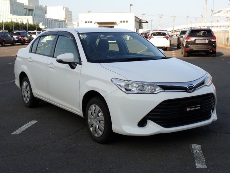 COROLLA AXIO