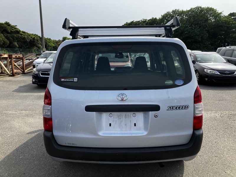 SUCCEED VAN