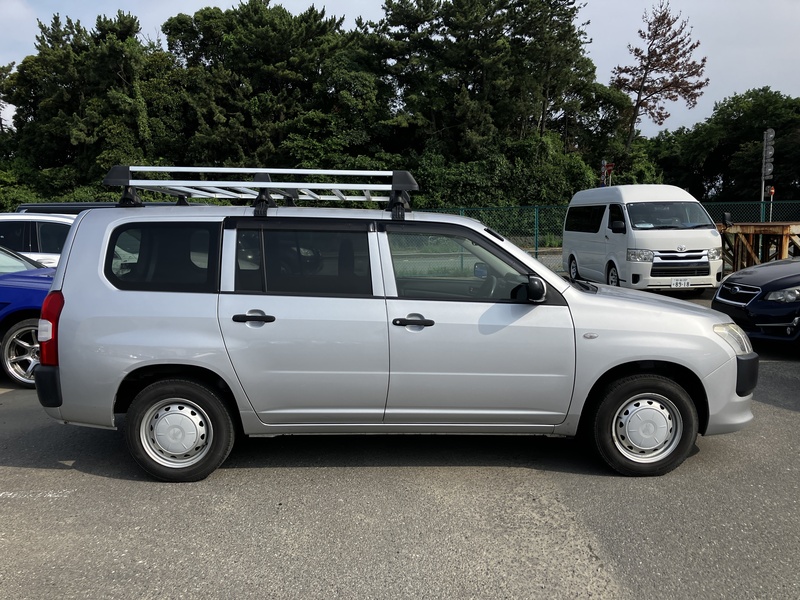 SUCCEED VAN