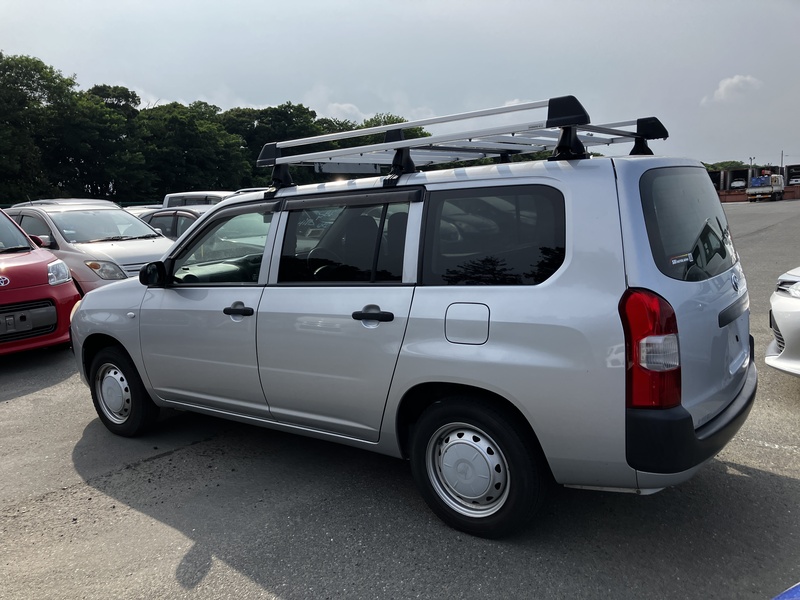 SUCCEED VAN