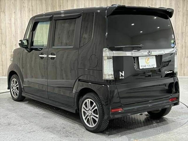 N BOX CUSTOM