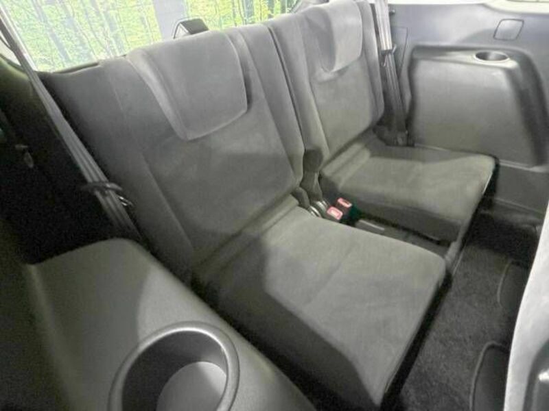 LAND CRUISER PRADO-9