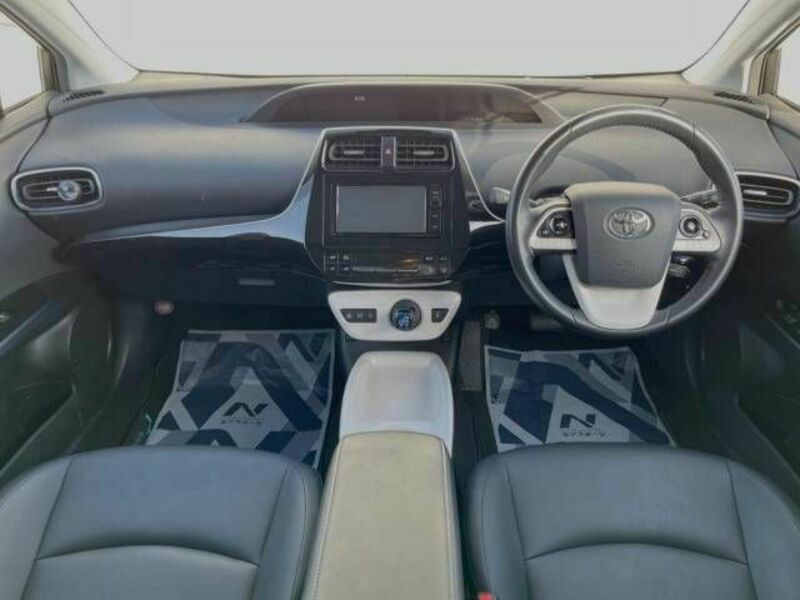 PRIUS-1