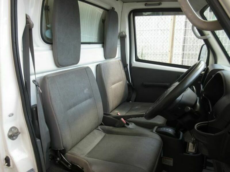 MINICAB TRUCK