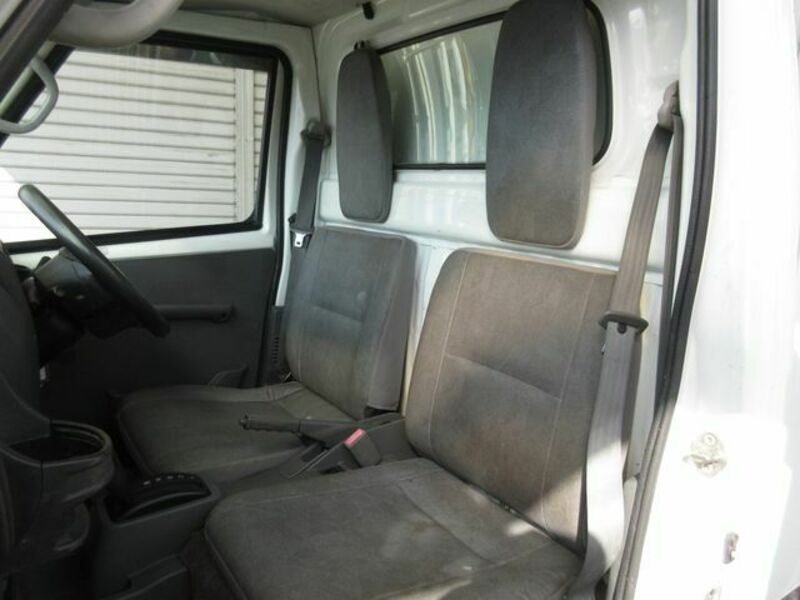 MINICAB TRUCK