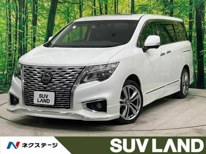 NISSAN ELGRAND