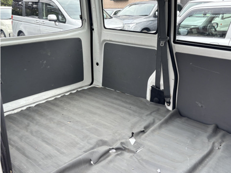 MINICAB VAN