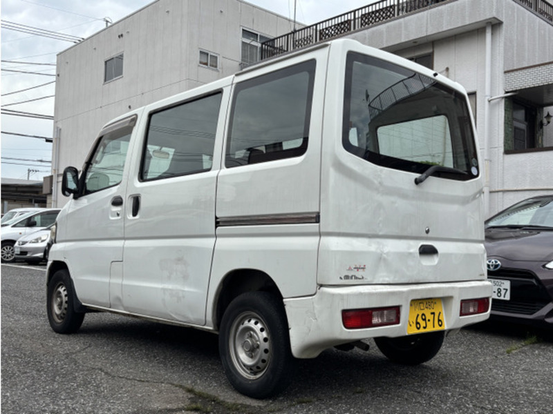 MINICAB VAN