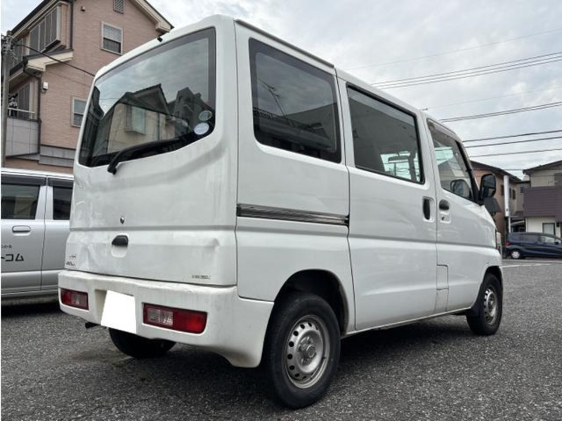 MINICAB VAN