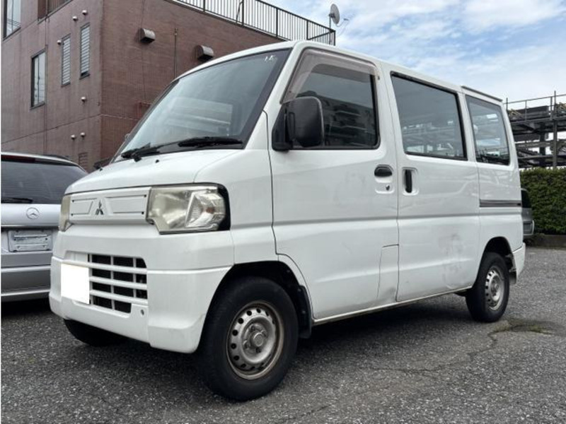 MITSUBISHI MINICAB VAN