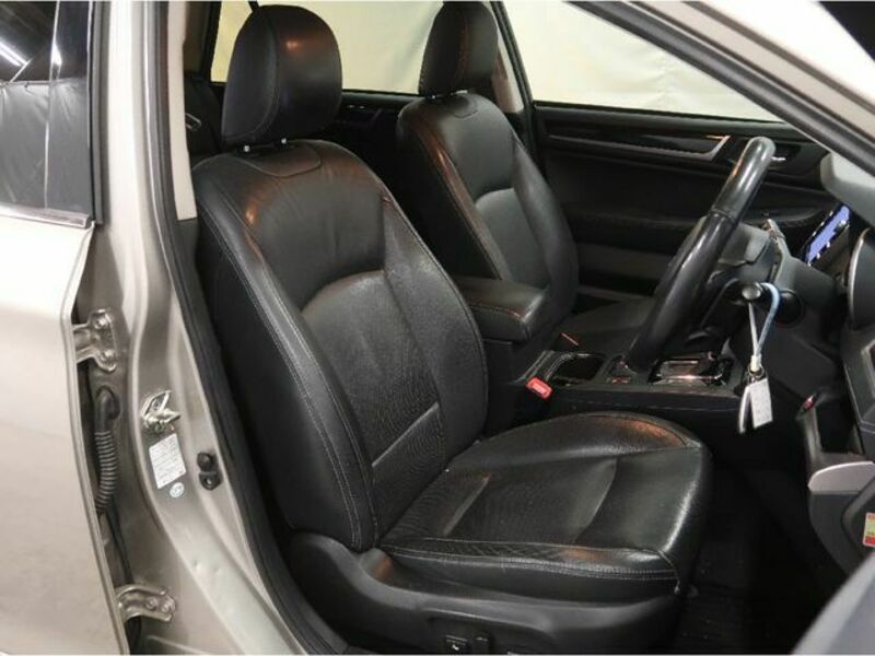 LEGACY OUTBACK