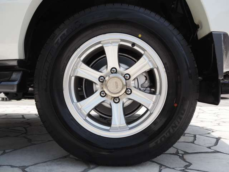 LAND CRUISER PRADO-13
