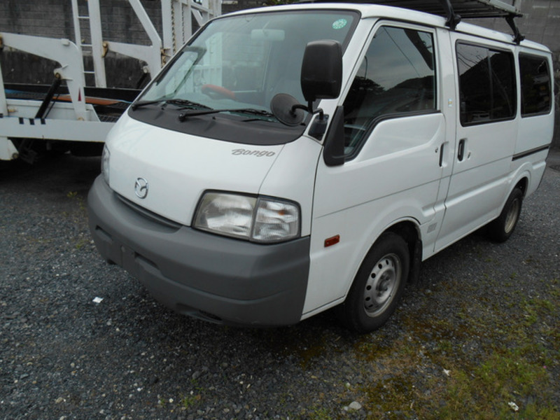 MAZDA BONGO VAN